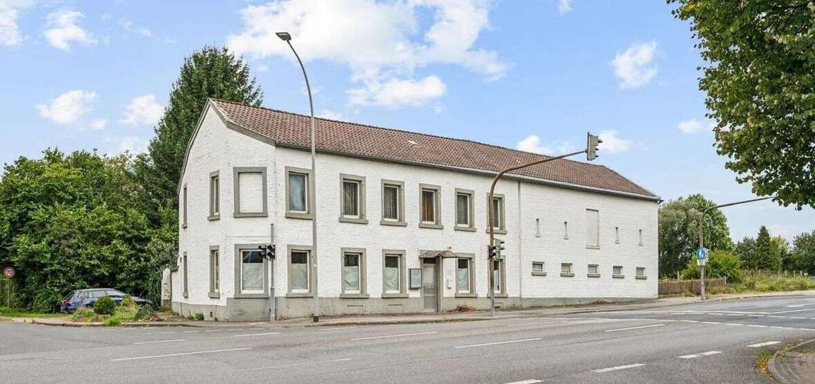 Haus zum Kaufen in Würselen 575.000 € 282 m² 10 zimmer