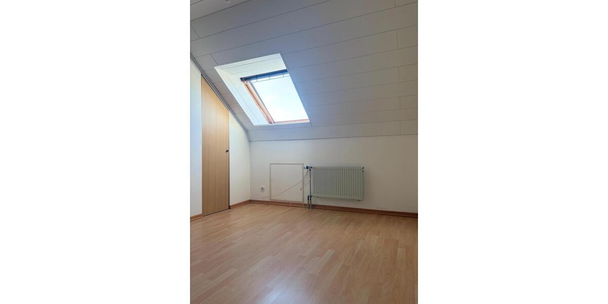 Reihenhaus Herzogenrath - 5 Zimmer, 100 m&sup2;, 349.000&euro; | Angebot:27215542