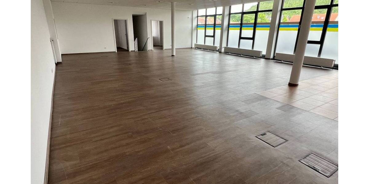 Gewerbeobjekt Herzogenrath Merkstein - 5 Zimmer, 175 m&sup2;, 329.000&euro; | Angebot:26834280