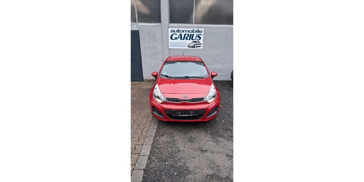 Kia Rio 62.693 km 8.650 &euro; Stolberg 52222