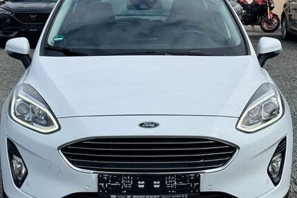 Ford Fiesta 93.000 km 8.900 &euro; Düren 52351