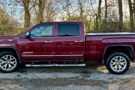 GMC Sierra