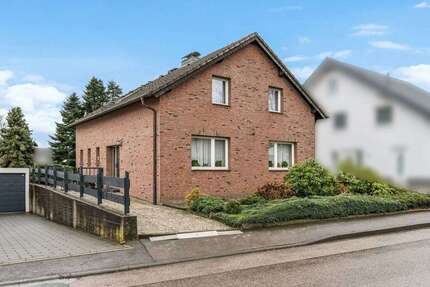 Haus zum Kaufen in Stolberg 380.000 € 142 m² 5 zimmer