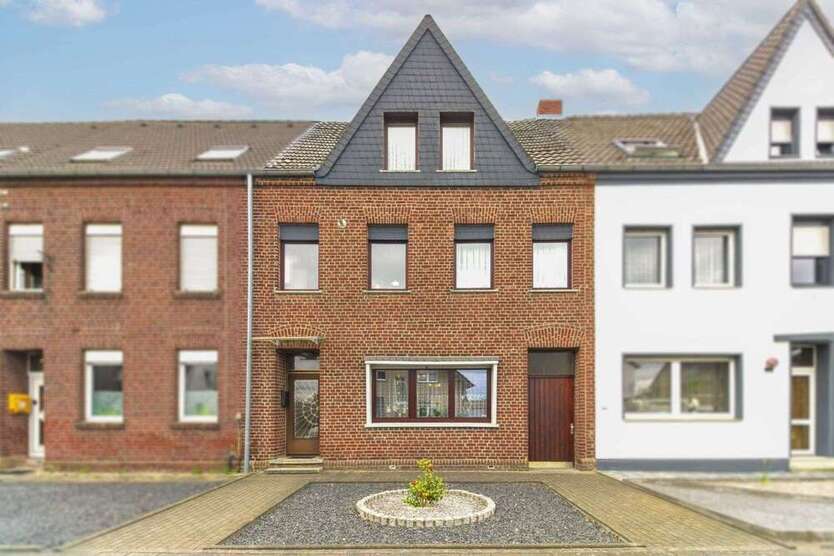 Haus zum Kaufen in Heinsberg 290.000 € 172.11 m²