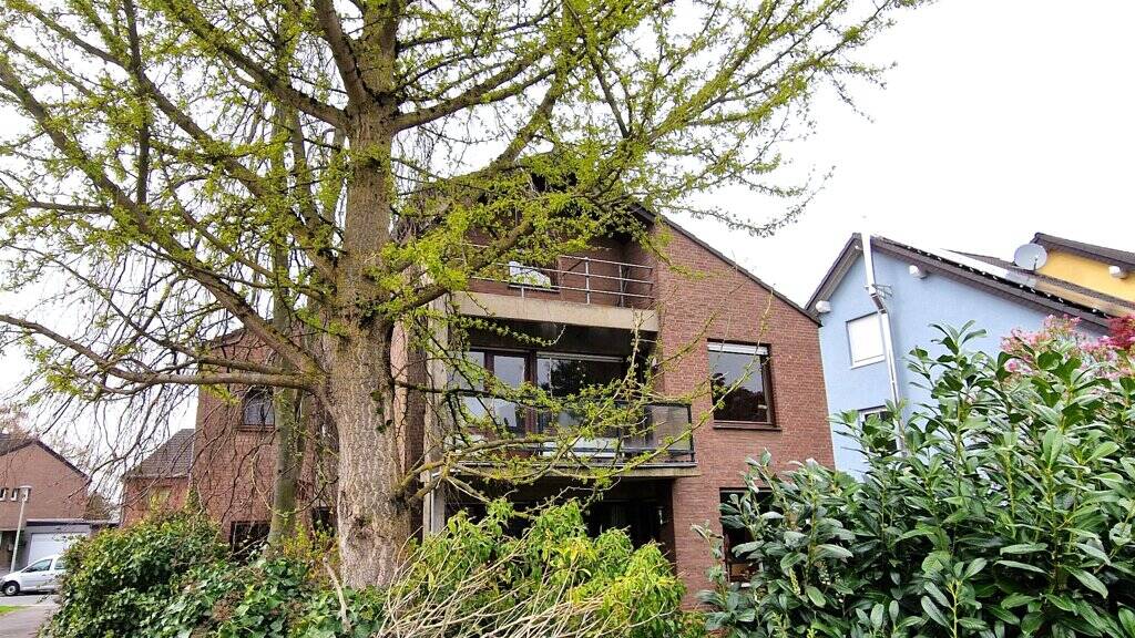 Etagenwohnung Würselen Broichweiden - 5 Zimmer, 144 m&sup2;, 235.000&euro; | Angebot:26557092