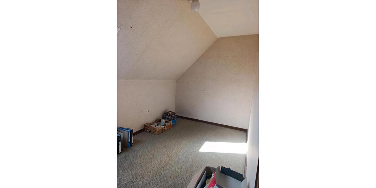 Einfamilienhaus Nideggen - 7 Zimmer, 129 m&sup2;, 299.990&euro; | Angebot:25978918