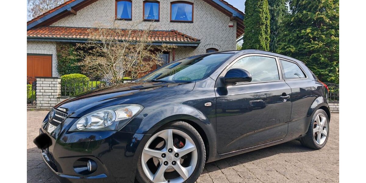 Kia ceed Sportswagon 142.000 km 3.499 &euro; Inden 52459