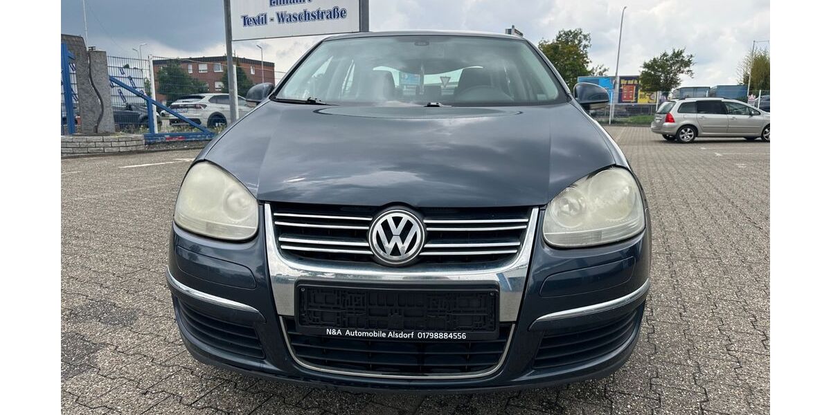 VW Jetta 218.000 km 2.499 &euro; Alsdorf 52477