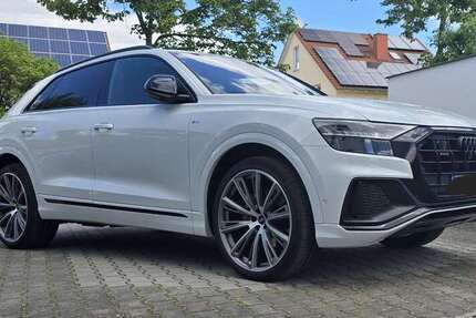 Audi Q8 100.000 km 62.000 &euro; Düren 52351