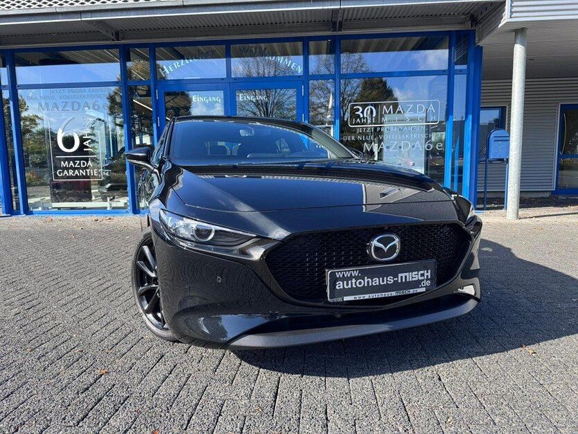 Mazda 3 43.739 km 23.490 € Übach-Palenberg 52531
