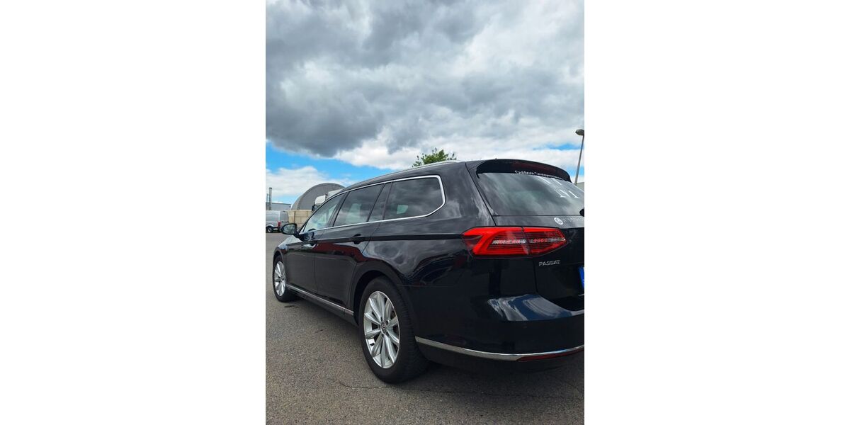 VW Passat 143.000 km 13.990 &euro; Geilenkirchen 52511