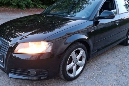 Audi A3 200.000 km 4.500 &euro; Eschweiler 52249