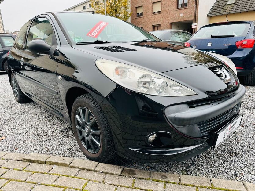 Peugeot 206 101.114 km 3.950 € Aachen 52080