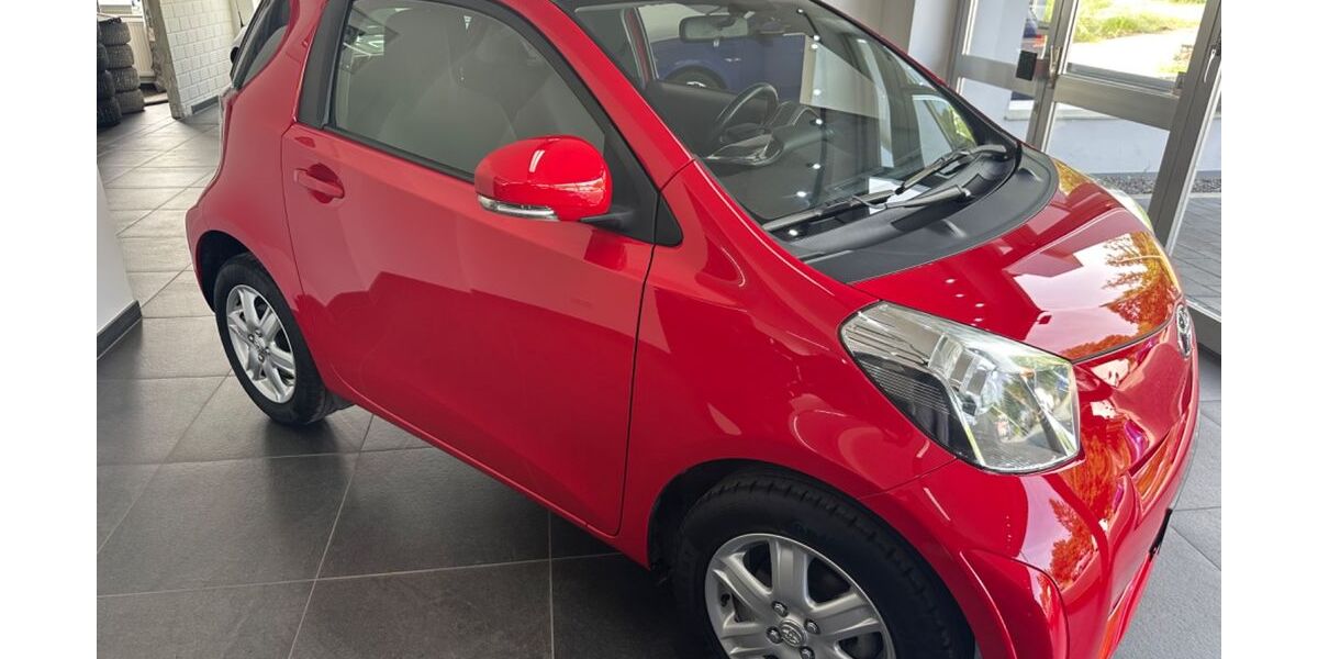 Toyota IQ 46.500 km 8.500 &euro; Stolberg 52224