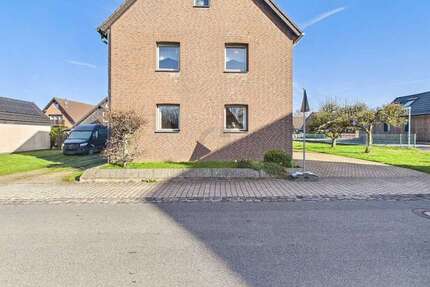 Haus Hürtgenwald / Großhau Großhau - 5 Zimmer, 143 m&sup2;, 299.000&euro; | Angebot:26001513