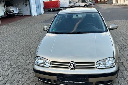 VW Bora 160.000 km 1.700 € Aachen 52068