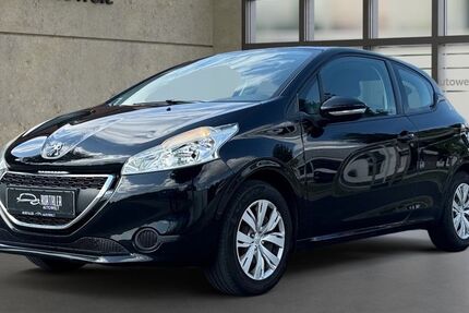 Peugeot 208 95.000 km 5.999 € Jülich 52428