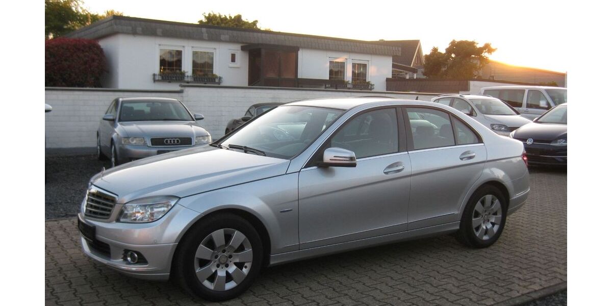 Mercedes-Benz C 200 125.000 km 7.750 &euro; Niederzier 52382