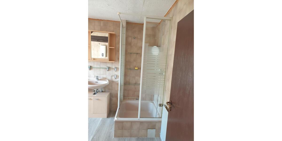 Dachgeschoßwohnung Alsdorf - 2 Zimmer, 89 m&sup2;, 650&euro; | Angebot:25655173