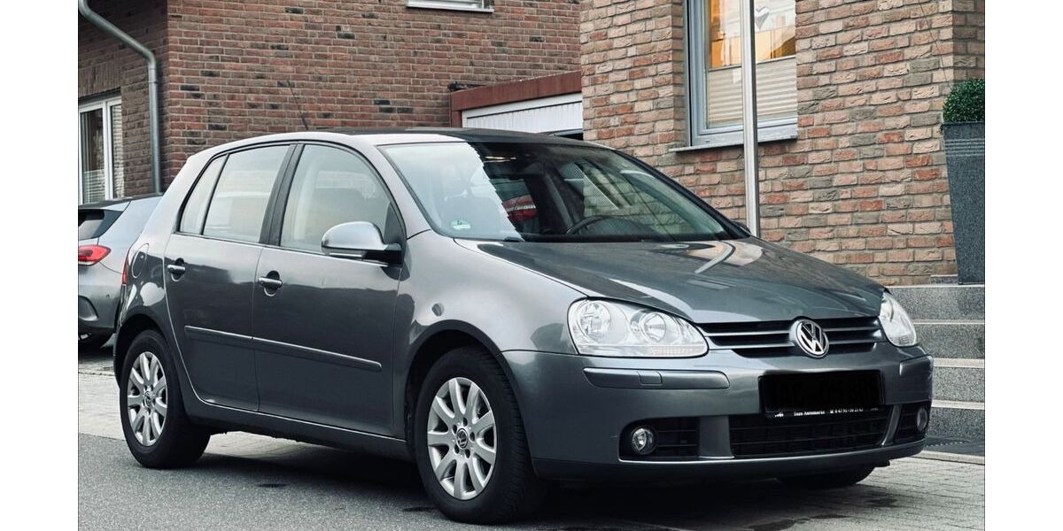 VW Golf 150.000 km 6.200 &euro; Jülich 52428