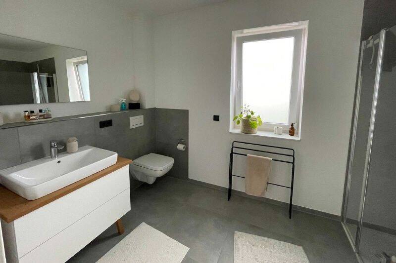 Etagenwohnung Gangelt-Birgden Birgden - 3 Zimmer, 110 m&sup2;, 1.320&euro; | Angebot:26796150
