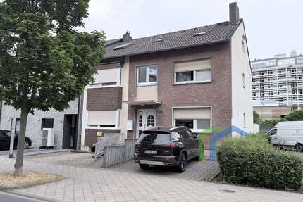 Haus Düren Distelrath - 8 Zimmer, 244 m&sup2;, 495.000&euro; | Angebot:26853898
