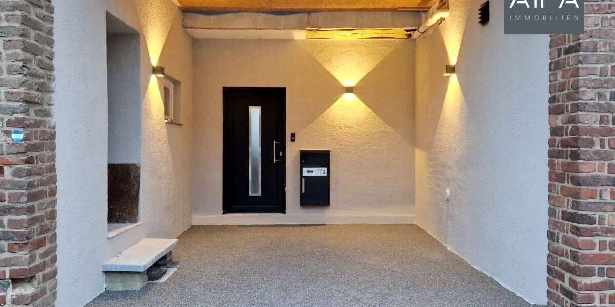 Einfamilienhaus Linnich-Gereonsweiler Gereonsweiler - 6 Zimmer, 216 m&sup2;, 267.000&euro; | Angebot:26914596