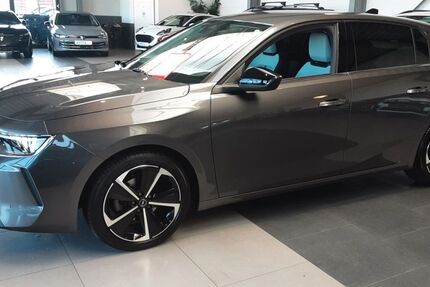 Opel Astra 16.790 km 22.490 &euro; Monschau (bei Aachen) 52156