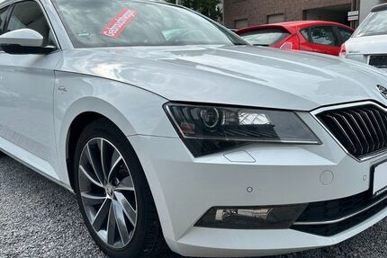 Skoda Superb 165.533 km 14.650 &euro; Aachen 52080