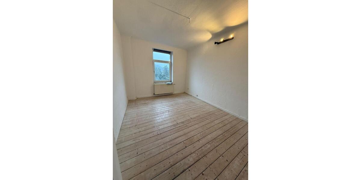Etagenwohnung Aachen Aachen-Mitte - 5 Zimmer, 100 m&sup2;, 1.395&euro; | Angebot:25809441