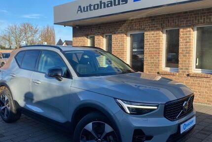 Volvo XC40 26.926 km 34.490 &euro; Übach-Palenberg 52531