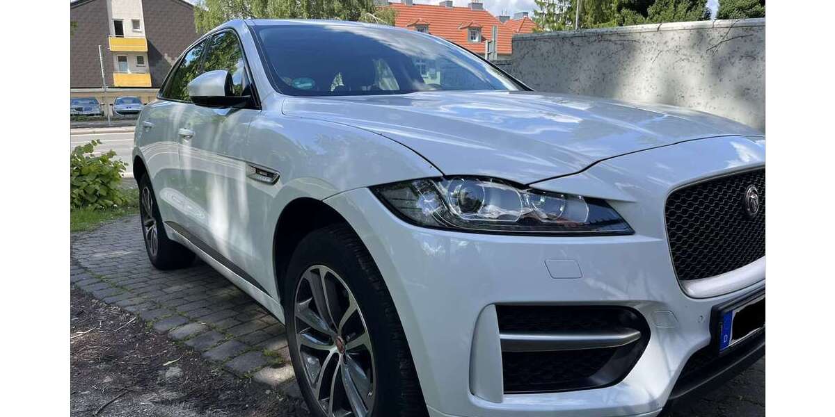 Jaguar F-Pace 169.800 km 14.900 &euro; Aachen, Stadt 52066