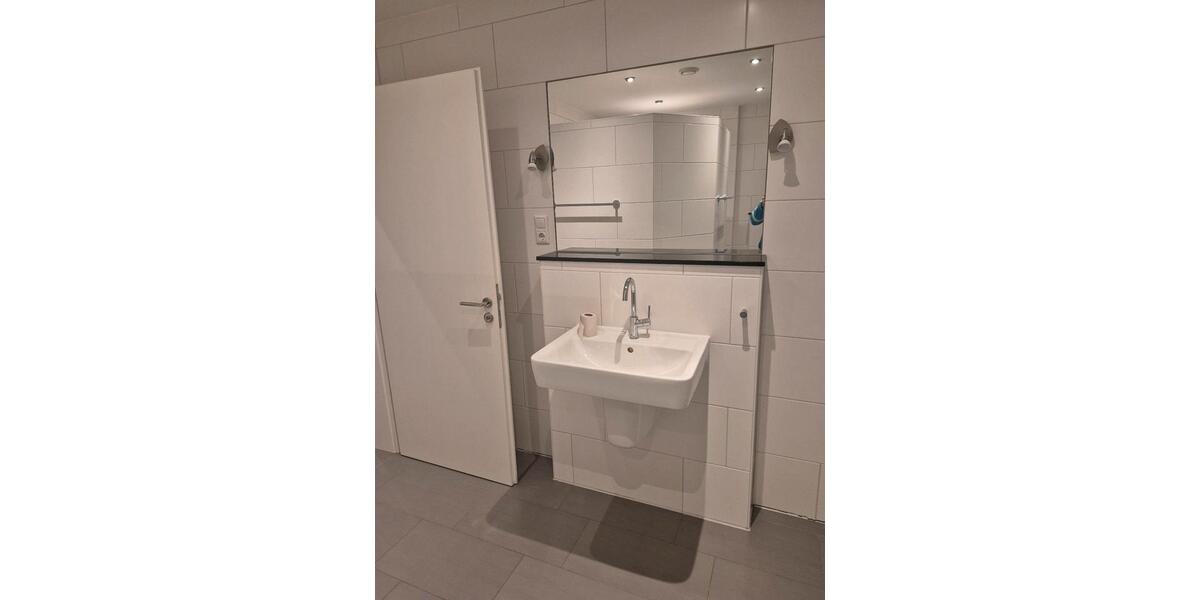 Einfamilienhaus KFW55 232m 2011 2 Garagen mit Restarbeiten 5 zimmer