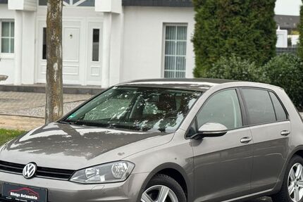 VW Golf 29.437 km 13.990 &euro; Jülich 52428