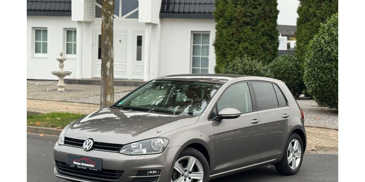 VW Golf 29.437 km 13.990 &euro; Jülich 52428