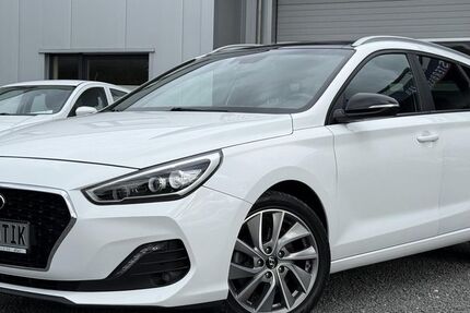 Hyundai i30 74.150 km 16.980 € Simmerath 52152