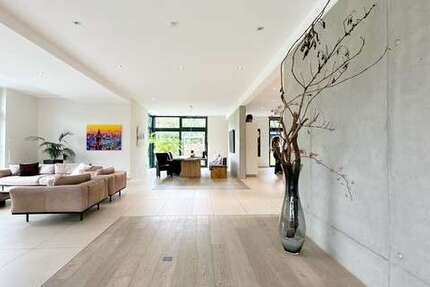 Haus zum Kaufen in Aachen 2.275.000 € 327.15 m² 9 zimmer