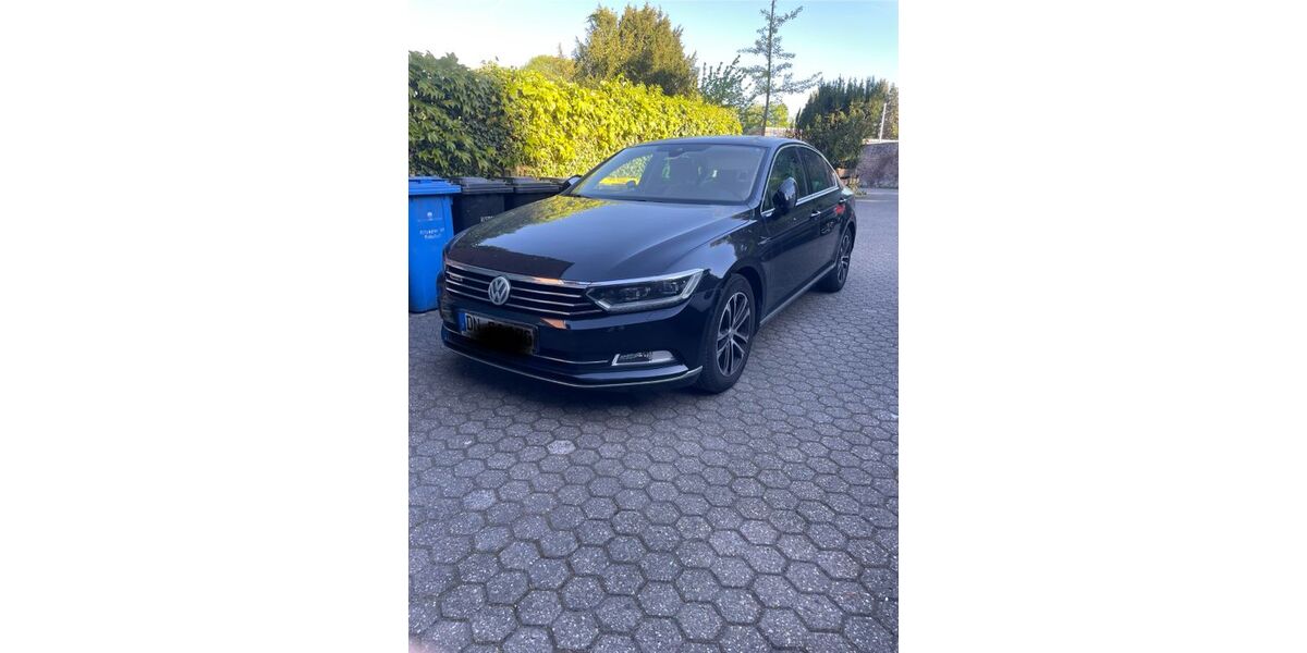 VW Passat 123.000 km 18.500 &euro; Düren 52353