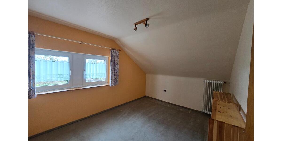 Einfamilienhaus Geilenkirchen - 5 Zimmer, 110 m&sup2;, 1.200&euro; | Angebot:26135307