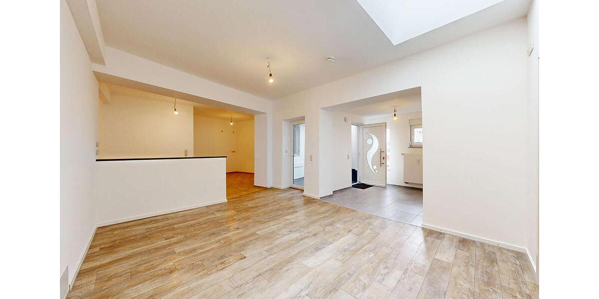 Etagenwohnung Stolberg (Rhld.) Gressenich - 3 Zimmer, 87 m&sup2;, 900&euro; | Angebot:25887560