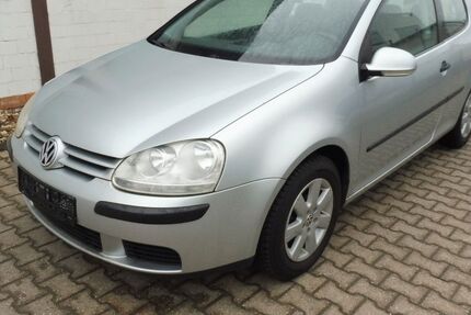 VW Golf 37.000 km 4.990 &euro; Eschweiler 52249