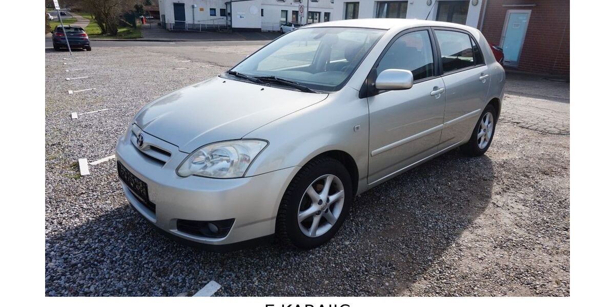 Toyota Corolla 156.000 km 3.850 &euro; ESCHWEILER - KINZWEILER 52249