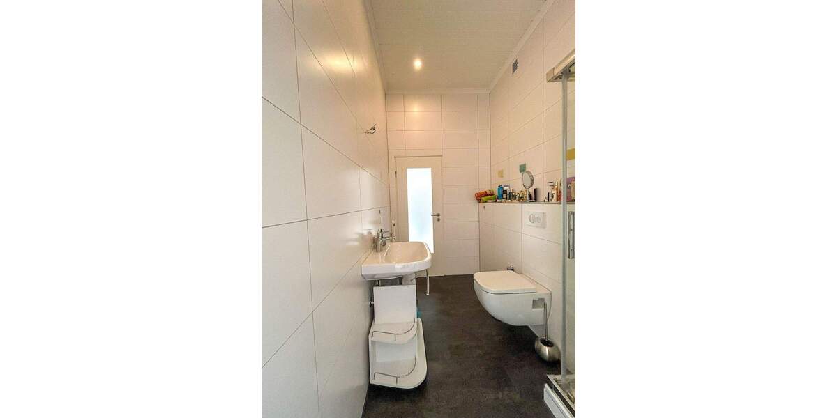 3-Zimmer-Dachgeschosswohnung im Loftstil mit Südbalkon und Stellplatz 3 zimmer