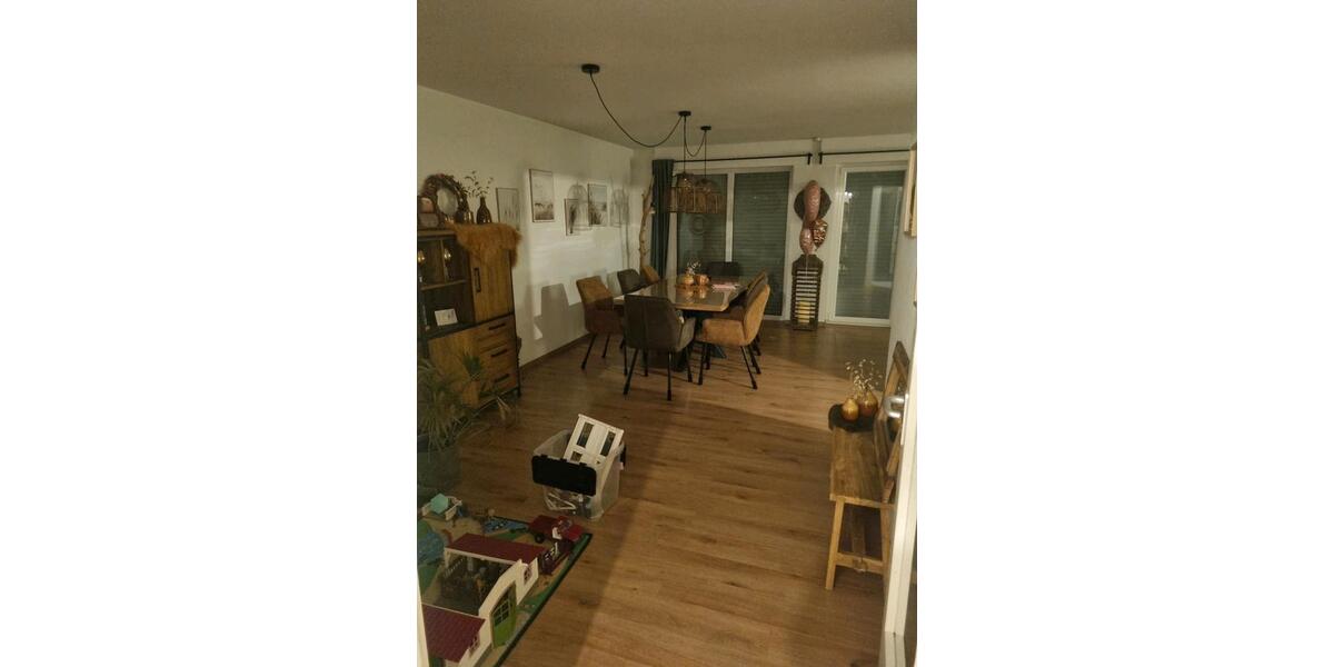 Erdgeschoßwohnung Düren Mariaweiler-Hoven - 3 Zimmer, 93 m&sup2;, 1.240&euro; | Angebot:25625193