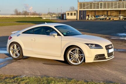Audi TTS