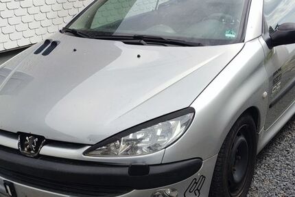 Peugeot 206 205.000 km 800 &euro; Hürtgenwald 52393