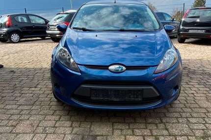 Ford Fiesta 165.338 km 2.699 &euro; Stolberg 52222