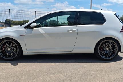 VW Golf 78.400 km 19.000 &euro; Würselen 52146