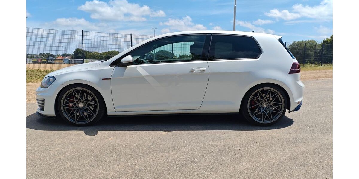 VW Golf 78.400 km 19.000 &euro; Würselen 52146