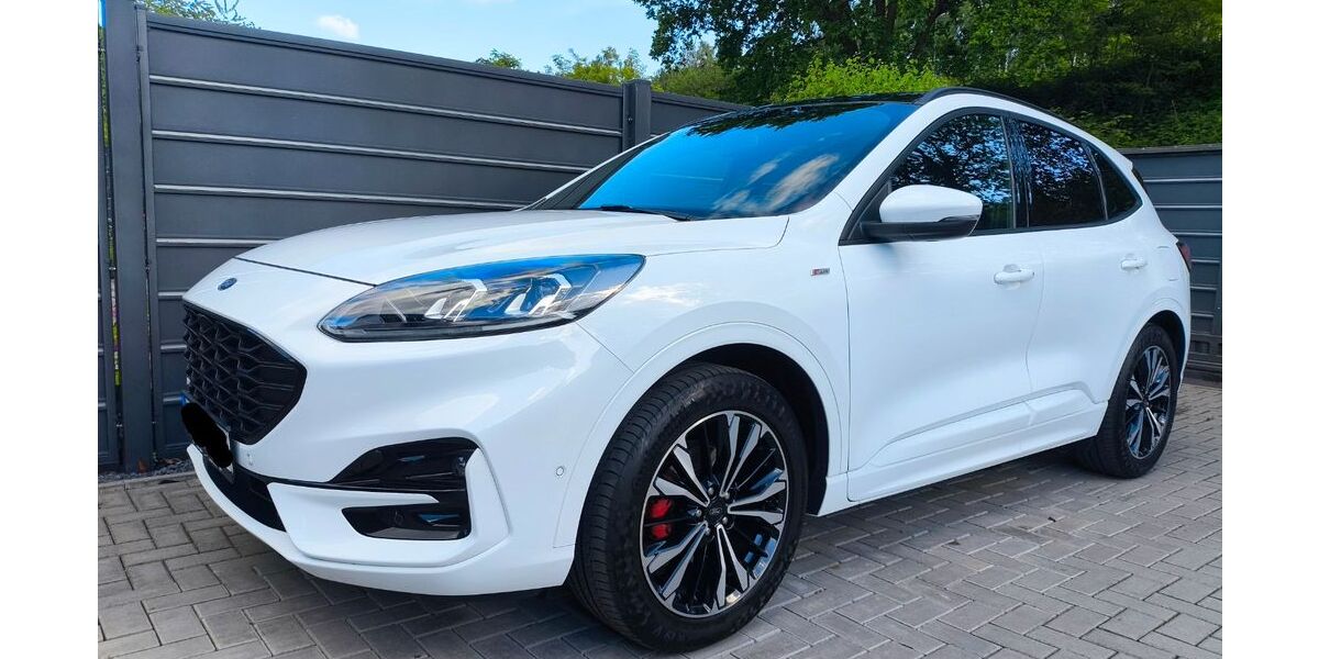 Ford Kuga 104.000 km 14.990 &euro; Alsdorf 52477